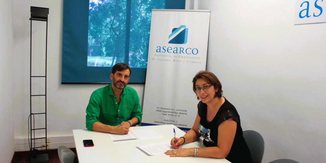 Elisabet Esteban y ASEARCO firman un acuerdo para ofrecer a las empresas asociadas amplios descuentos en servicios de fotografía que despierten emociones entre los clientes