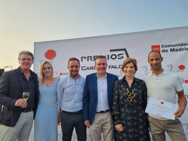 “Y Volarás” vuelve a tocar el cielo: el caldo de la Cooperativa Vinícola de Arganda gana el Diploma de Oro de los “Premios Carlos Falcó, Vinos de Madrid 2023”