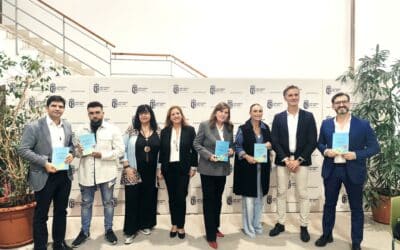 Empresarios de Arganda asisten a la presentación de un libro que reivindica un liderazgo humanista y de servicio