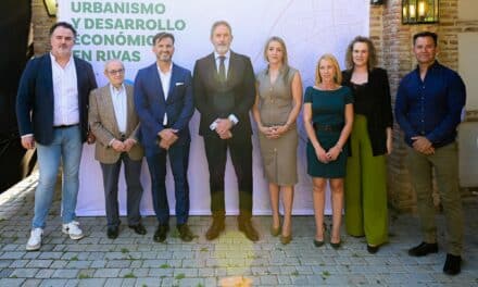 Cerca de doscientas personas participaron en un evento que puso la mirada en el futuro urbanístico y económico de Rivas