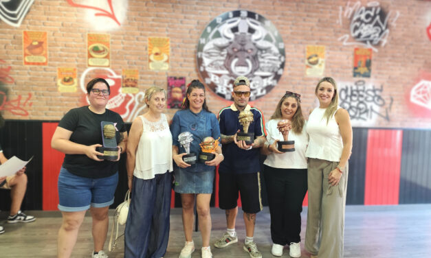 𝗕𝗹𝗮𝗰𝗸 𝗕𝘂𝗹𝗹, 𝗣𝗮𝗻 𝗕𝗮𝗼 𝗙𝘂𝘀𝗶𝗼𝗻, 𝗟𝗮𝗺𝗽𝗶𝘀 𝘆 𝗙𝗿𝗮𝗻𝗸𝘆’𝘀 𝗙𝗼𝗼𝗱, 𝘁𝗿𝗶𝘂𝗻𝗳𝗮𝗱𝗼𝗿𝗲𝘀 𝗱𝗲 𝗹𝗮 𝗦𝘁𝗿𝗲𝗲𝘁 𝗕𝘂𝗿𝗴𝗲𝗿 𝗥𝗼𝘂𝘁𝗲